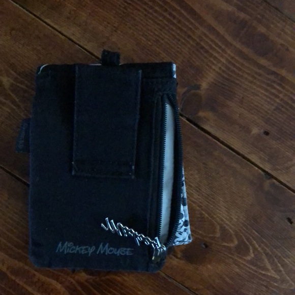 sold Mickey Mouse pouch vintage - Picture 6 of 6